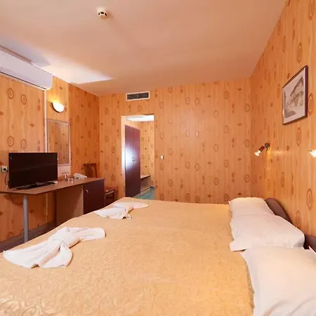 Smolyan Отель 3*